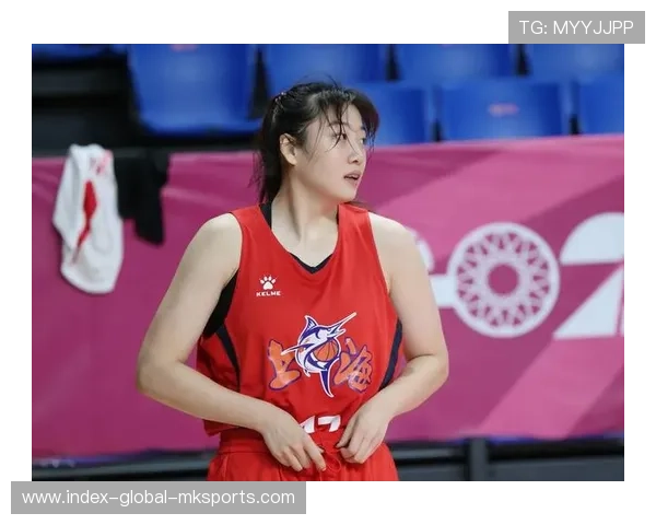 李梦宣布退役，国内篮球圈震动，李梦篮球队