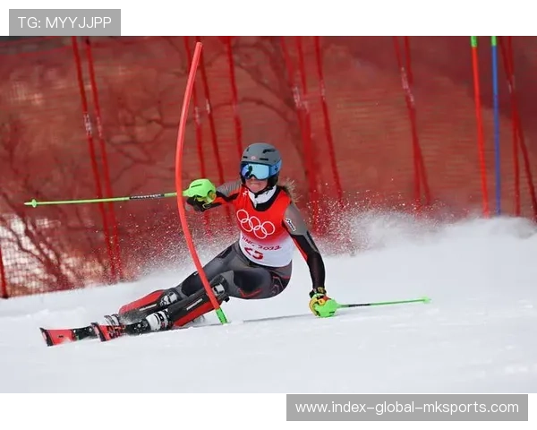 滑雪大回转：中国选手创造历史新高